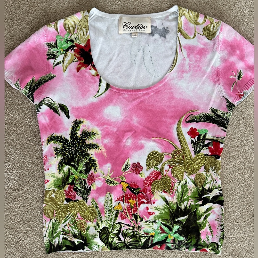 Cartise fancy sweater/shirt